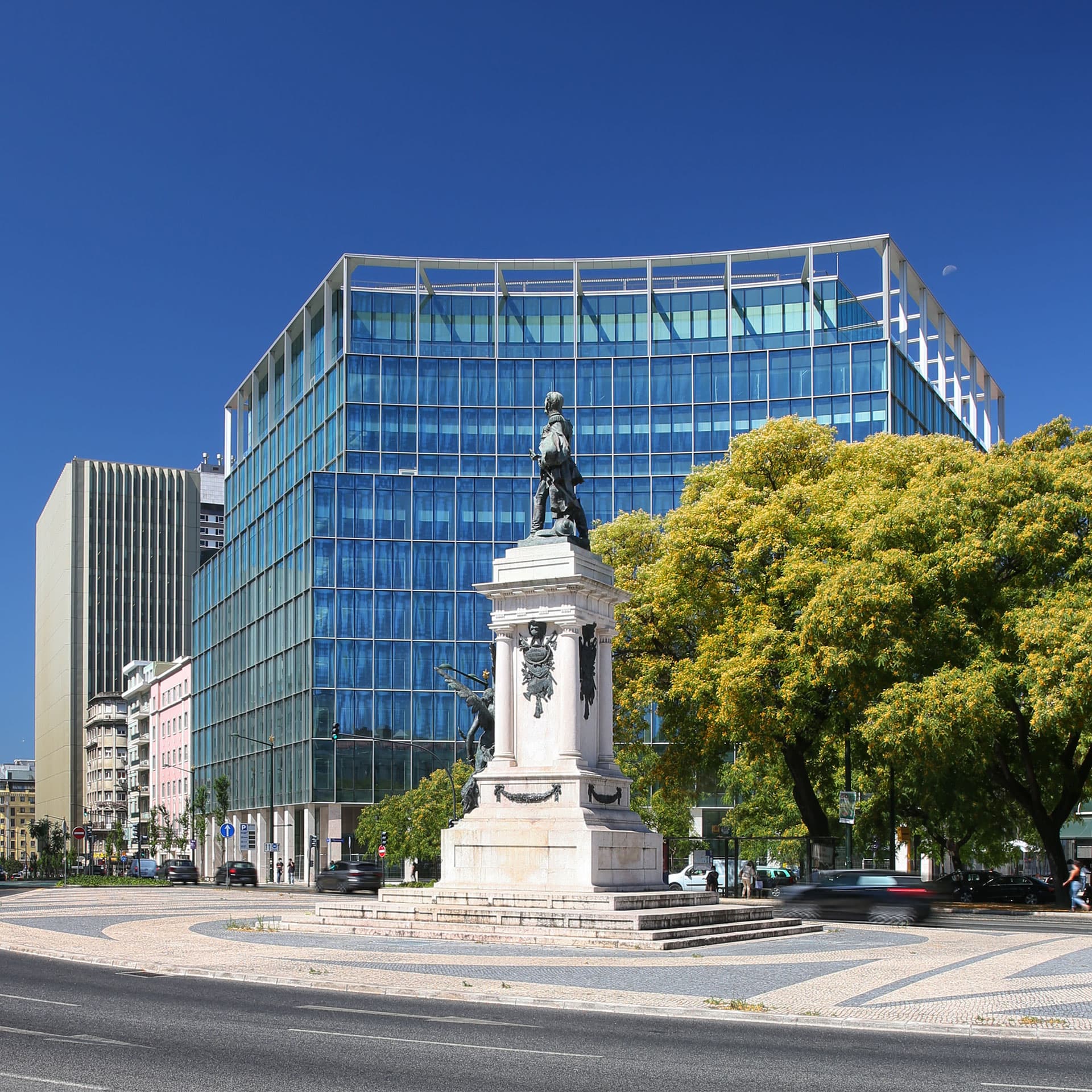 Monumental Building